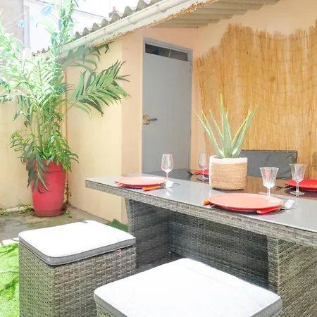Maison Souplex Avec Pation Aux Sables D Olonne Pour 4 Personnes * Les Sables-d'Olonne