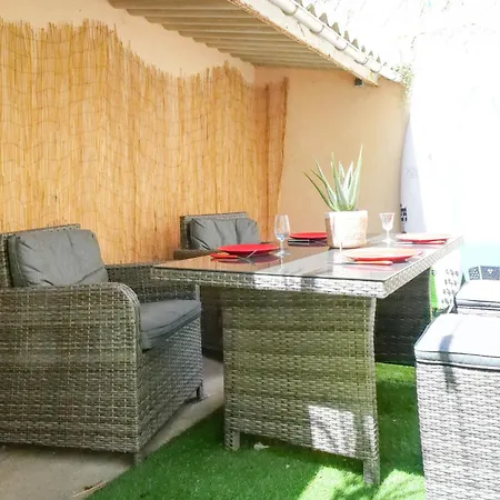 別荘 Maison Souplex Avec Patio Aux Sables - 4 Personnes *